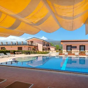 https://il-giardino-dei-sogni-agriturismo.taorminaitalyhotels.com