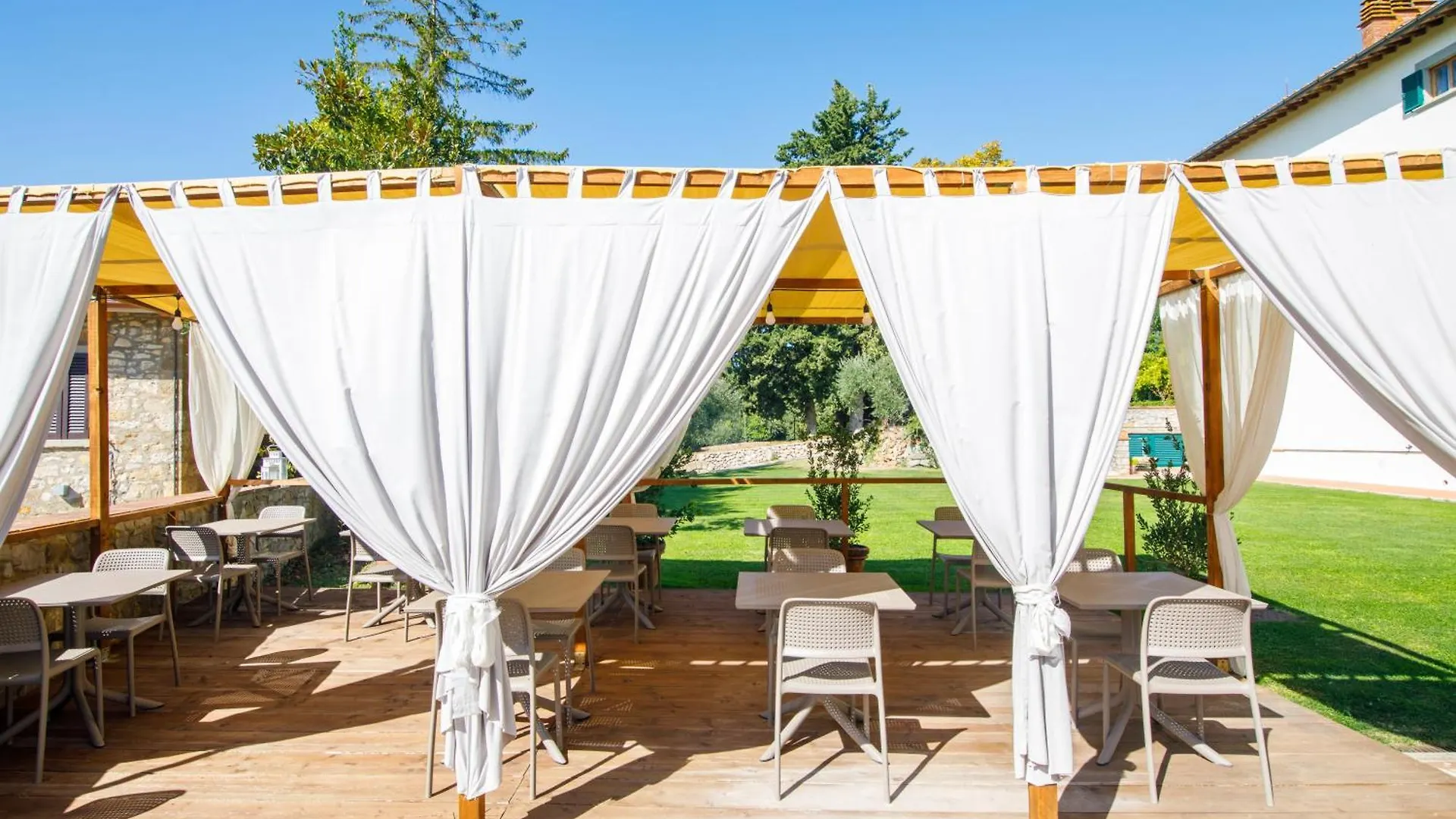 Agriturismo Villa Godenano - Pool&Restaurant Castellina in Chianti Lantställe