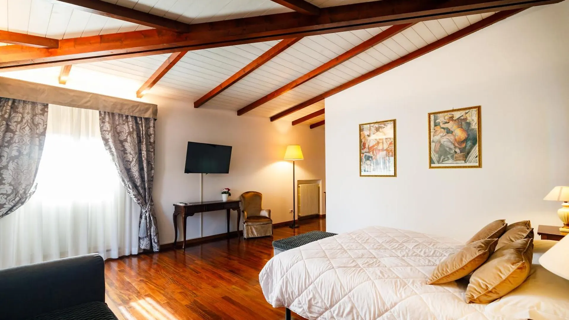 Country house Agriturismo Villa Godenano - Pool&Restaurant Castellina in Chianti