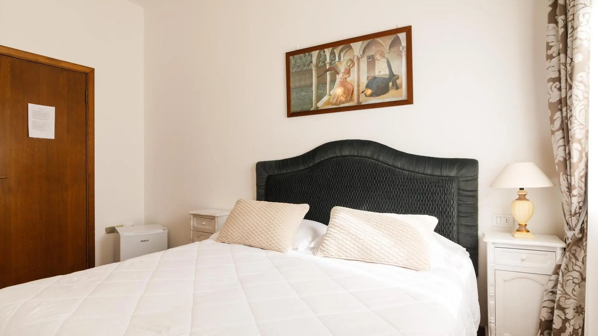 Country house Agriturismo Villa Godenano - Pool&Restaurant Castellina in Chianti Italy